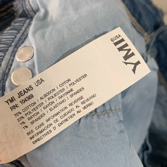 YMI WannaBettaButt? High Rise Jean Shorts - Picture 5 of 6